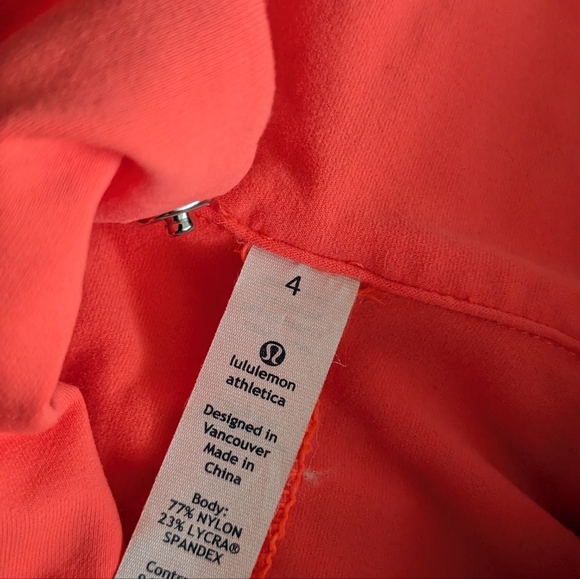 Lululemon Run Reflect Pullover - Picture 8 of 8